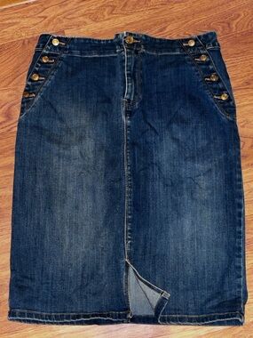 Chico’s Dark Wash Denim Pencil Skirt with Front Button Detail